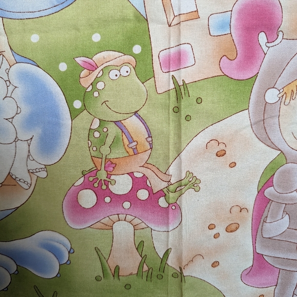 R.E.D international textiles Fairy Tale Castle with Princess, Prince and friends - Picture 5 of 7